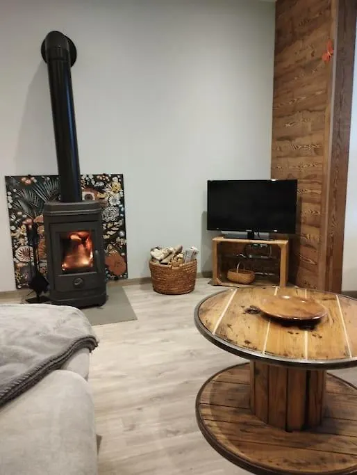 Les Seilles De Clovis Apartment Entremont-le-Vieux 0*,